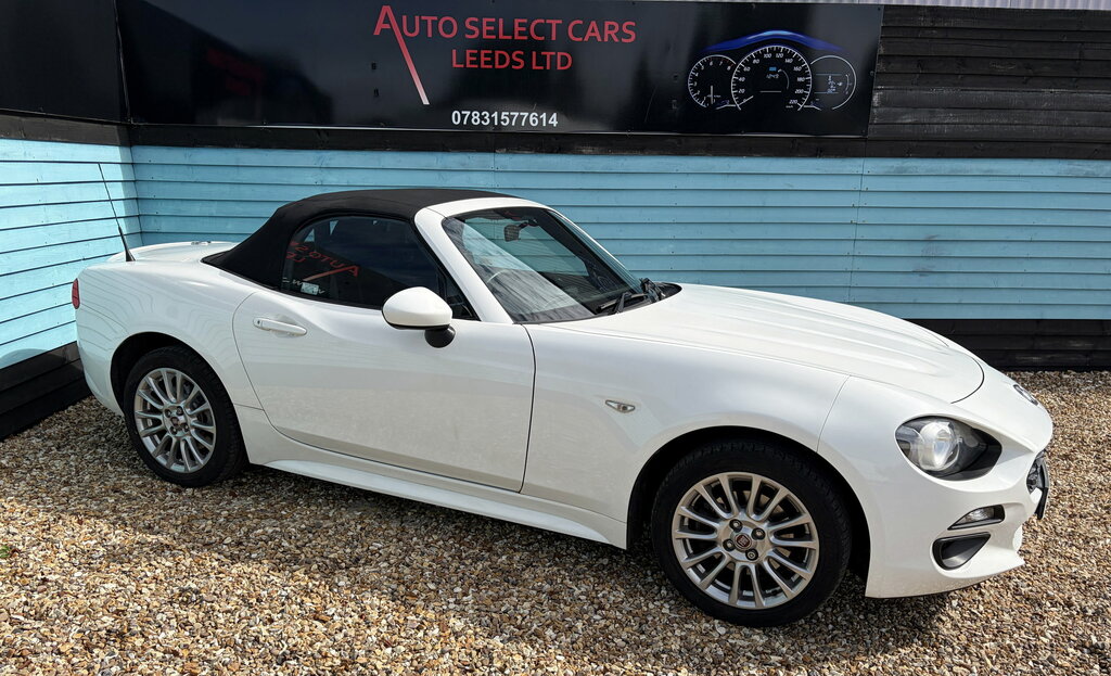 Fiat 124 Spider Lusso Plus Grey #18