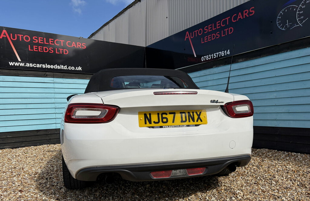 Fiat 124 Spider Lusso Plus Grey #27