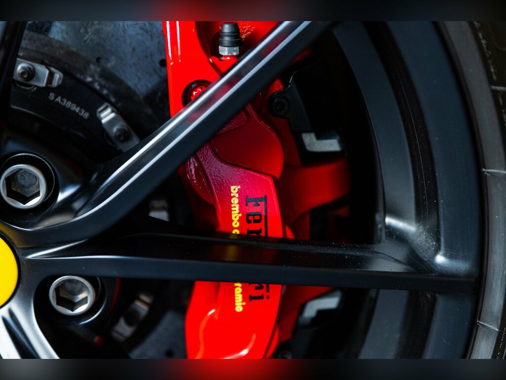 Ferrari 488 488 Spider S-a Red #22