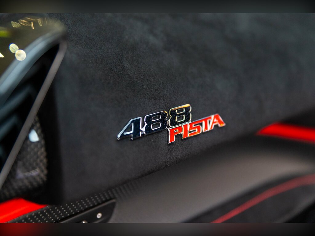 Ferrari 488 488 Spider S-a Red #13