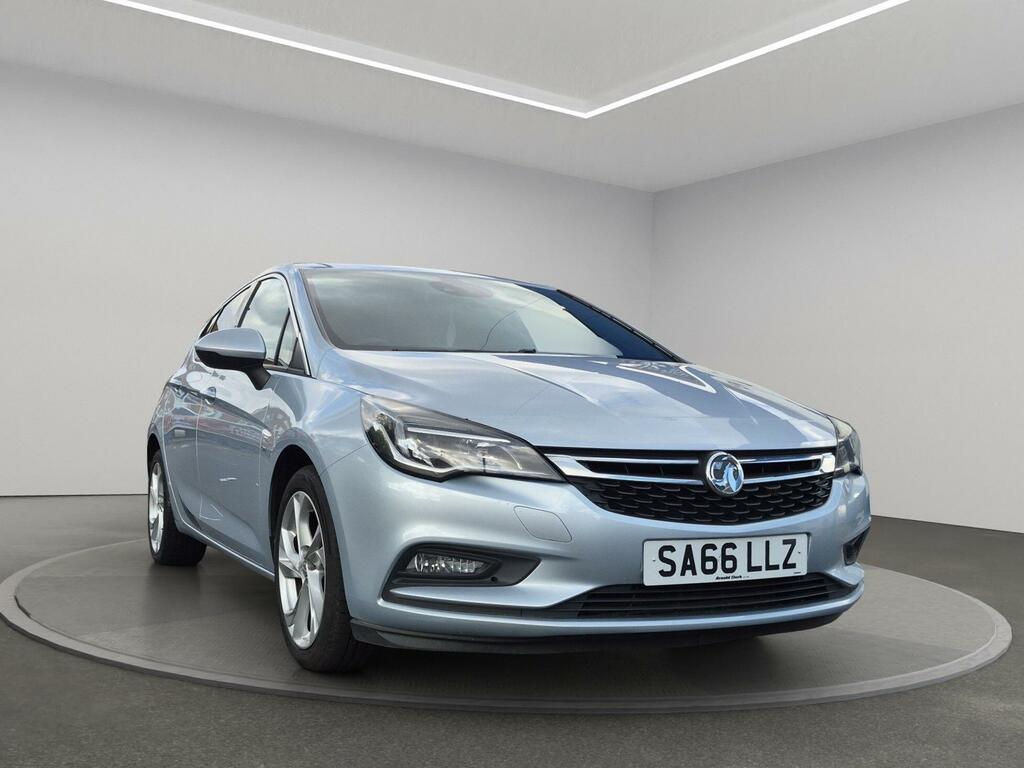 Vauxhall Astra Hatchback Silver