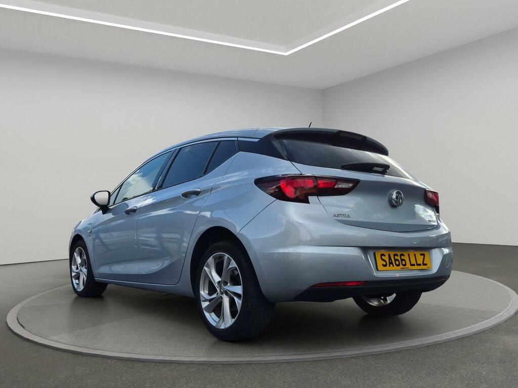 Vauxhall Astra Hatchback SA66LLZ Silver #4
