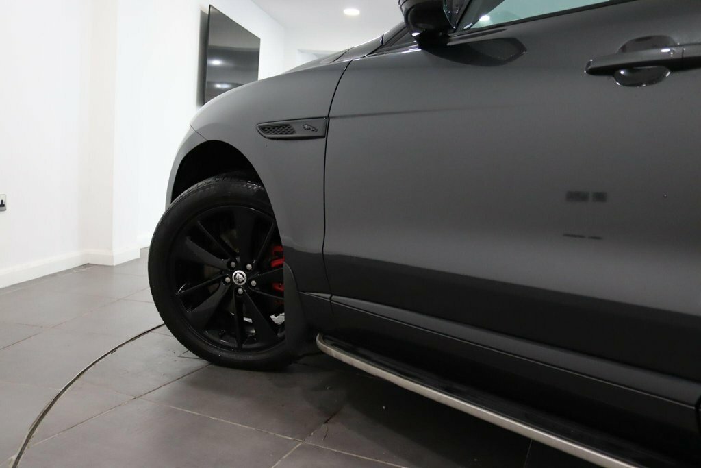 Jaguar F-Pace 2.0 D200 Mhev R-dynamic Se Black Awd Euro 6 YY73ONF Grey #4