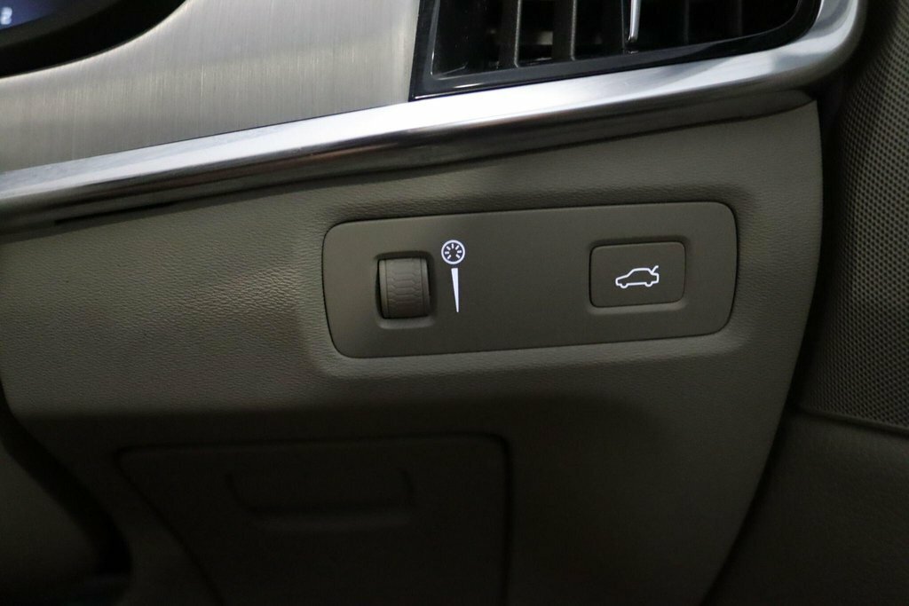 Volvo V90 Plus Blue #72