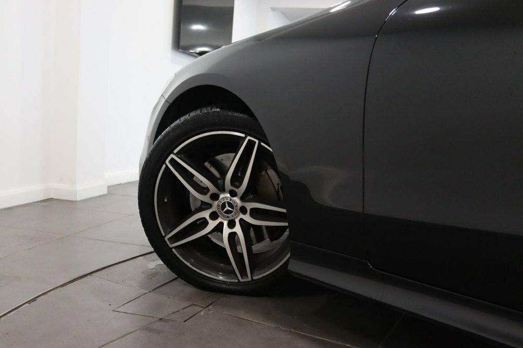 Mercedes-Benz E Class 2.0 E220d Amg Line G-tronic Euro 6 Ss Black #4