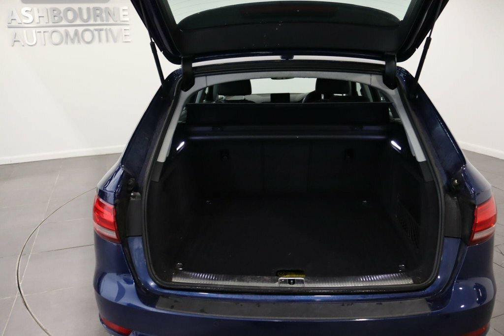Audi A4 Avant Sport Black #82