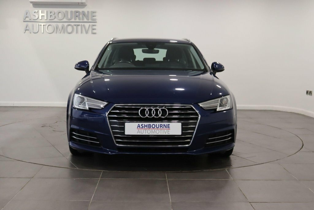 Audi A4 Avant Sport Black #64