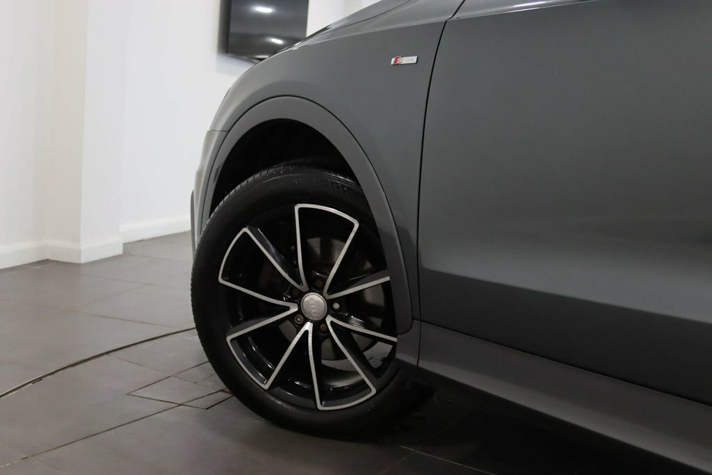 Audi Q3 2.0 Tdi S Line Euro 5 Ss Grey #4