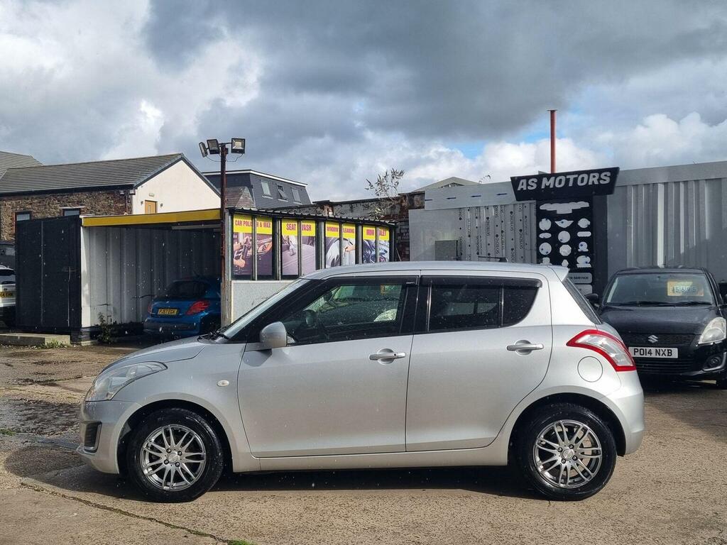 Suzuki Swift Red #7