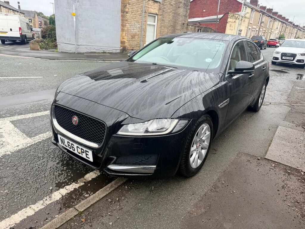 Jaguar XF 2.0D Prestige Euro 6 Ss Black #3