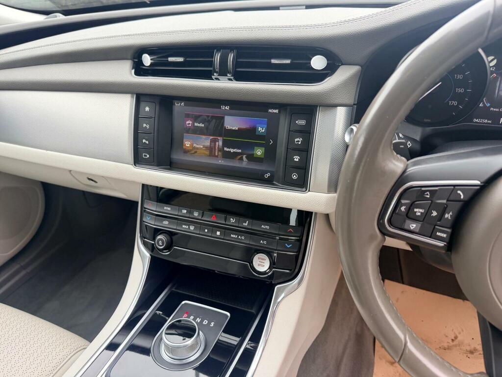 Jaguar XF 2.0D Portfolio Euro 6 Ss #12