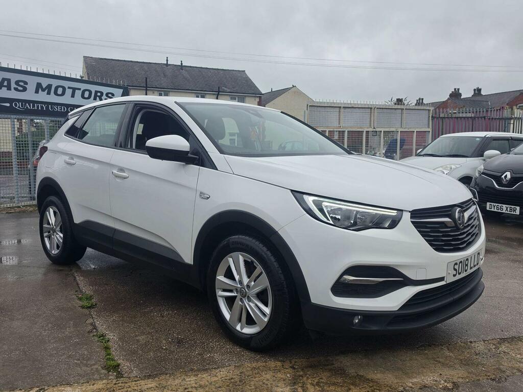 Vauxhall Grandland X 1.2 Turbo Se Euro 6 Ss White