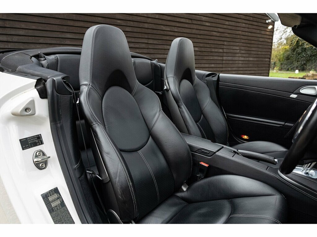 Porsche 911 Carrera Gts Cabriolet 27 White #6