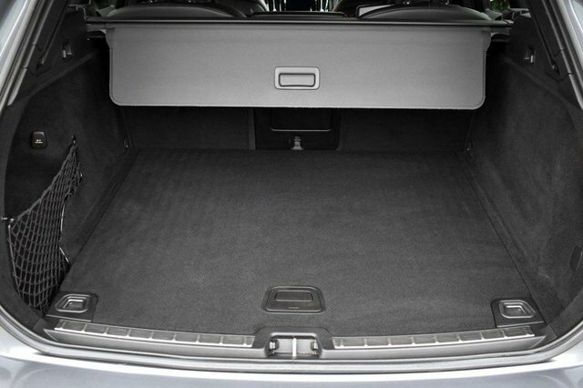 Volvo XC60  White #17