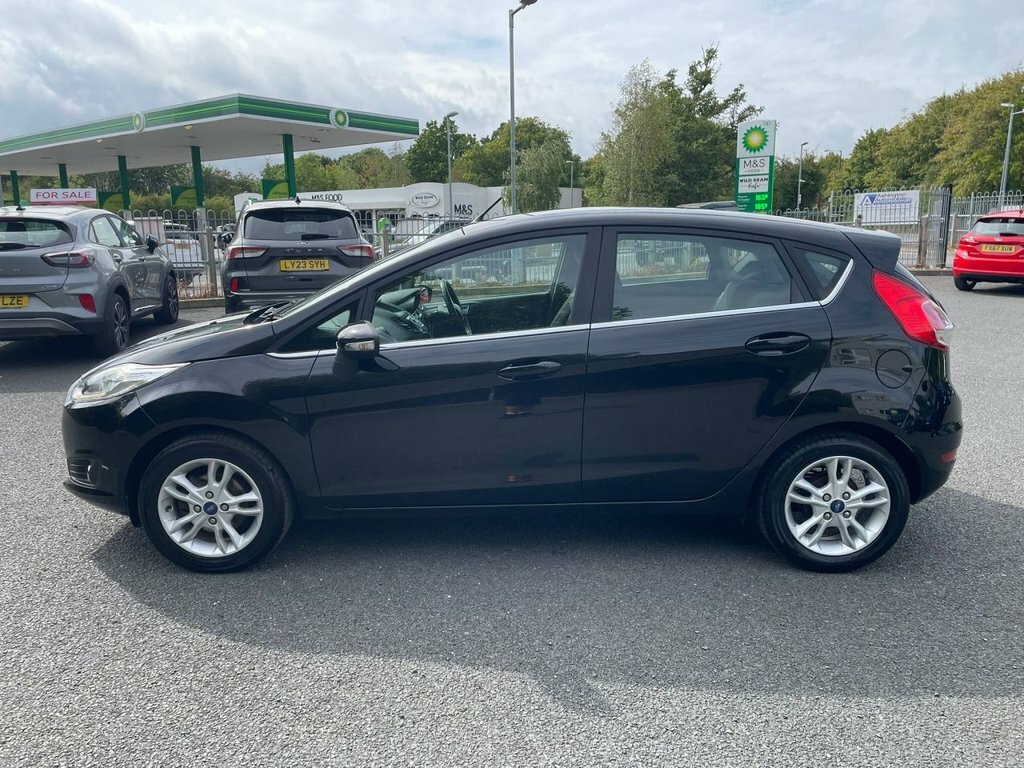 Ford Fiesta 1L Zetec Black #6