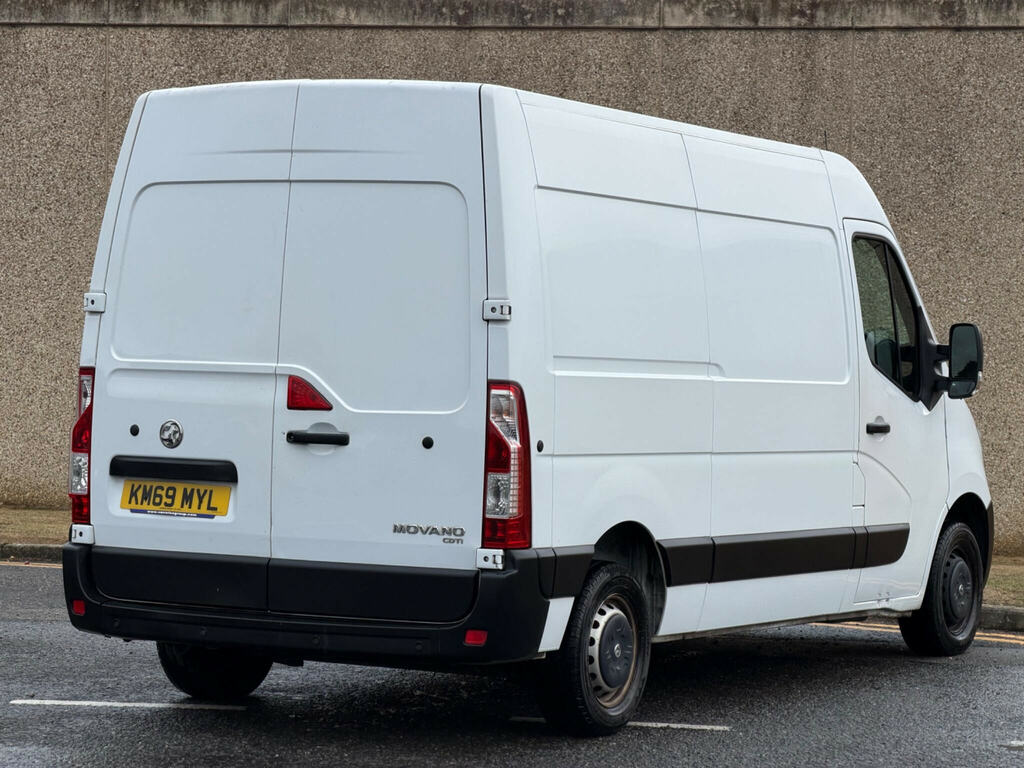 Vauxhall Movano 2.3L Null White #9