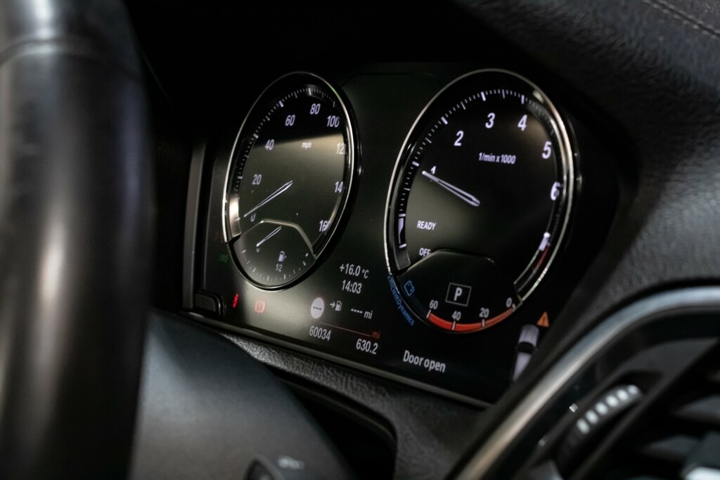 BMW 1 Series Shadow Edition Black #19