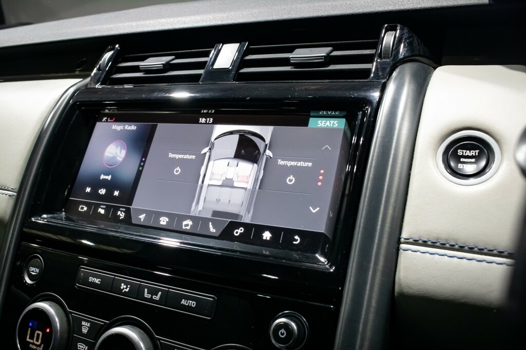 Land Rover Discovery 3 .0 Sd V6 Black #26