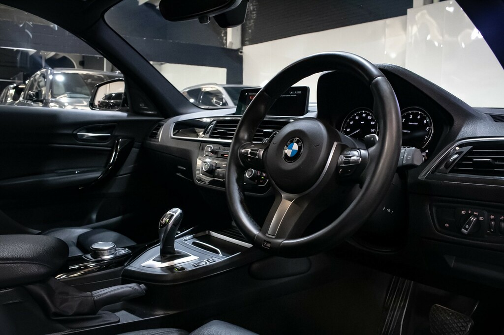 BMW 1 Series  Black #18