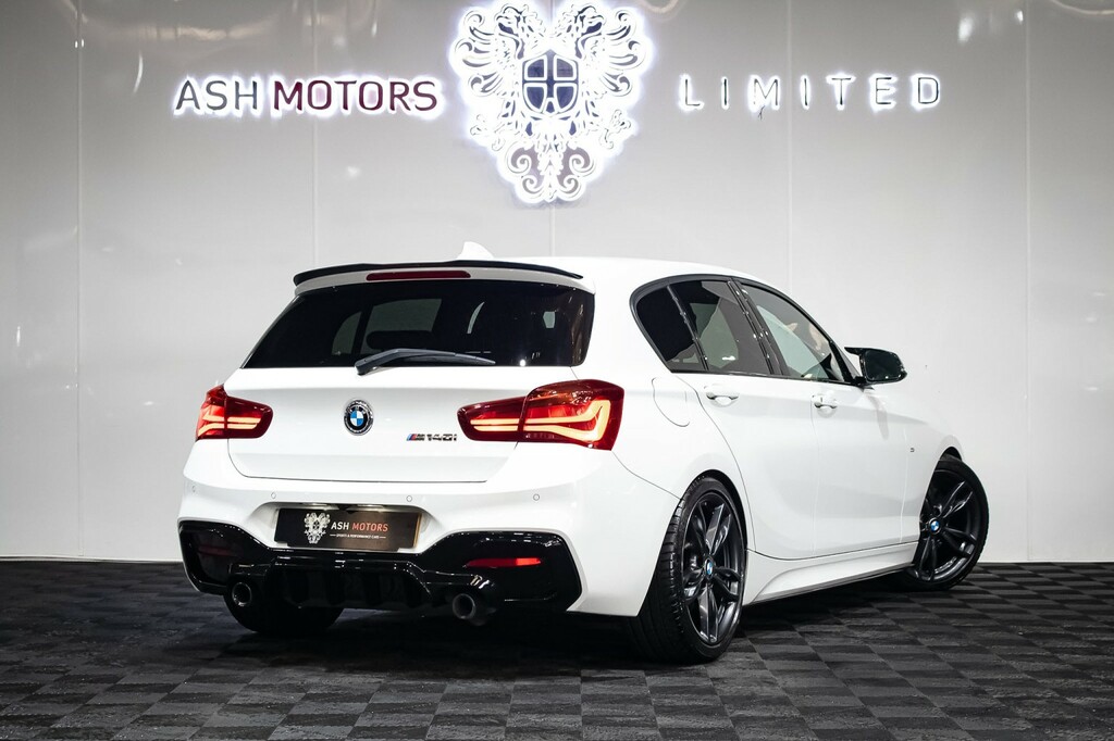 BMW 1 Series  Black #15
