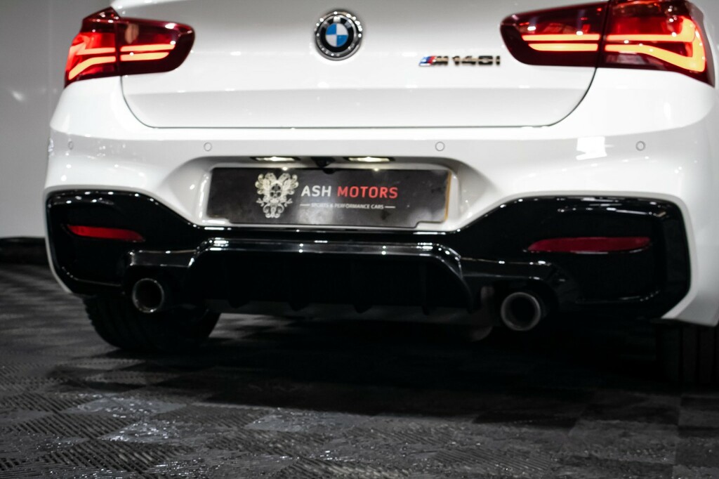 BMW 1 Series  Black #14