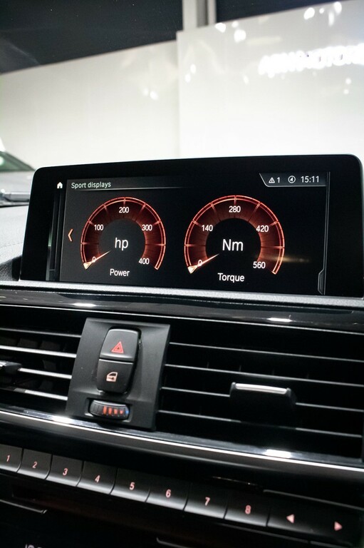 BMW 1 Series  Black #32