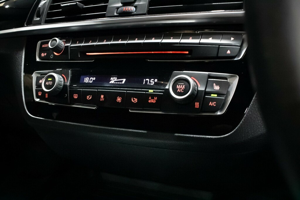 BMW 1 Series  Black #34