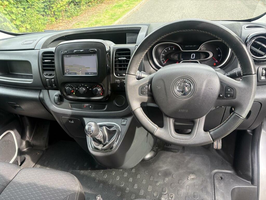 Vauxhall Vivaro Panel Van 1.6 Cdti 2900 2018 White #12