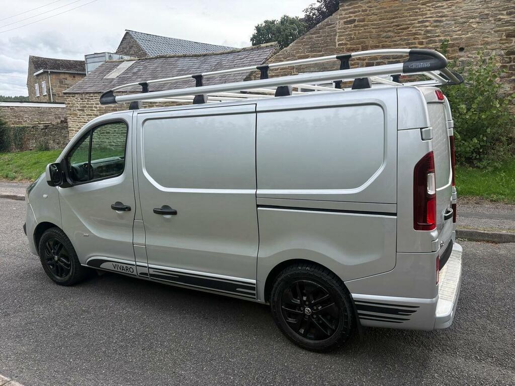 Vauxhall Vivaro 1.6 Cdti 2700 Biturbo Ecotec Limited Edition Nav L Silver #3