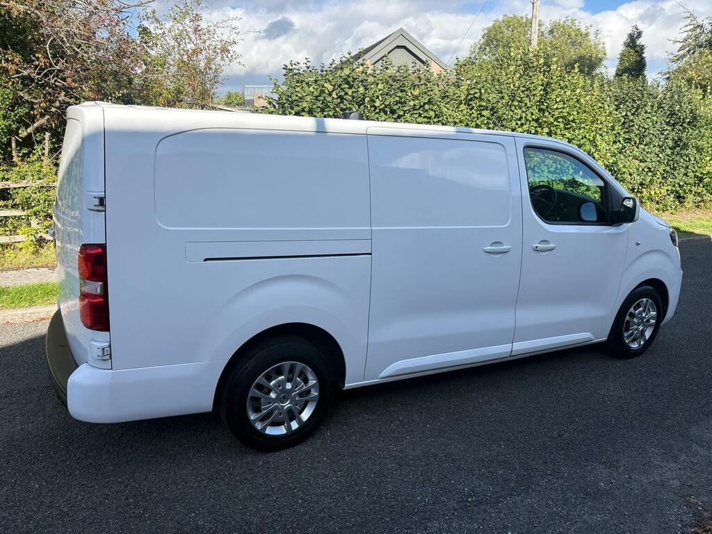 Vauxhall Vivaro 1.5 Turbo D 2900 Sportive L2 H1 Euro 6 Ss White #5