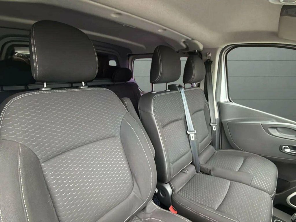 Vauxhall Vivaro Campervan 201818 White #16