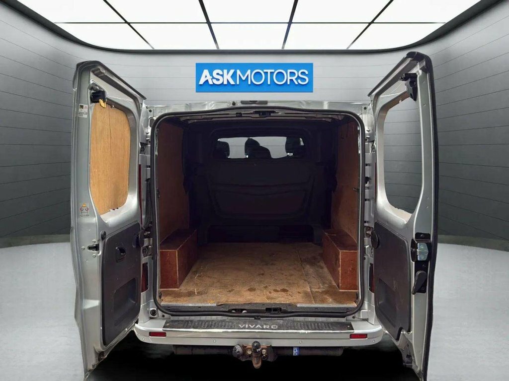 Vauxhall Vivaro Campervan 201818 White #5