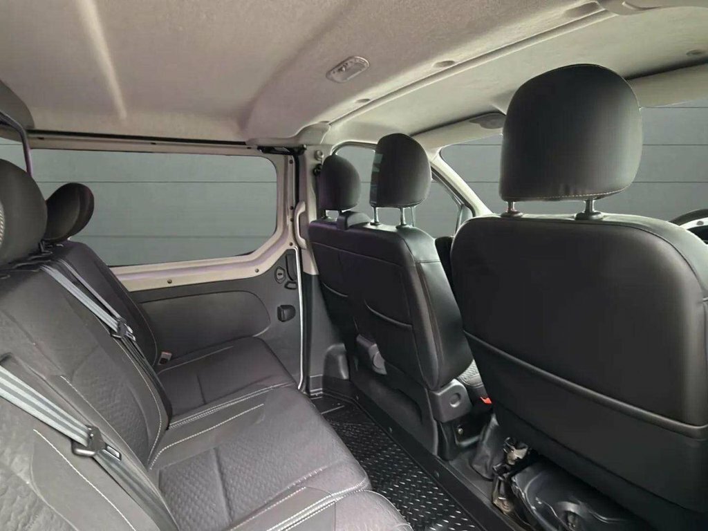 Vauxhall Vivaro Campervan 201818 White #17
