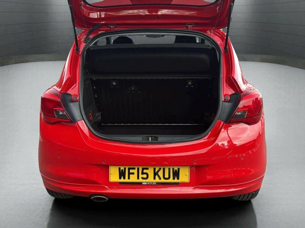 Vauxhall Corsa 1.4L Limited Edition Red #5