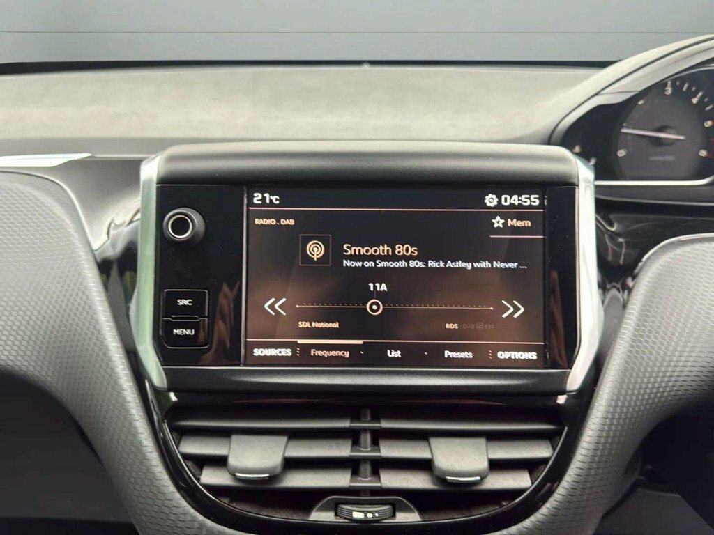 Peugeot 2008 1.5L Allure Grey #4