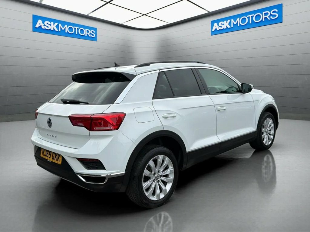 Volkswagen T-Roc 2L Se White #6