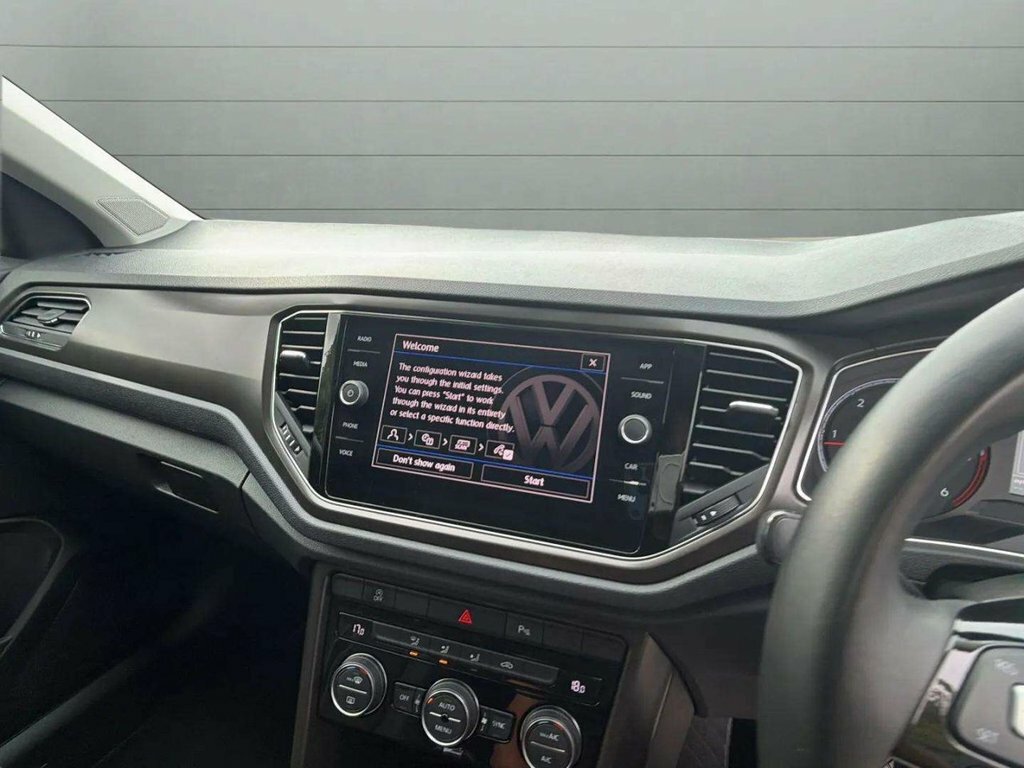 Volkswagen T-Roc White #12