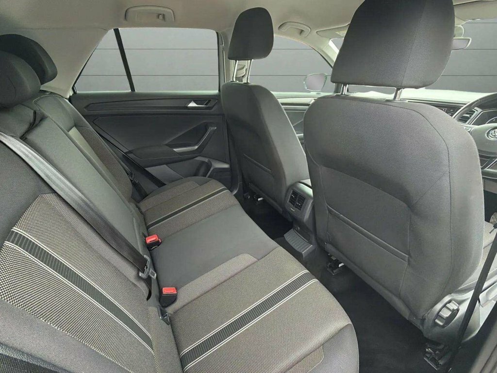 Volkswagen T-Roc White #18