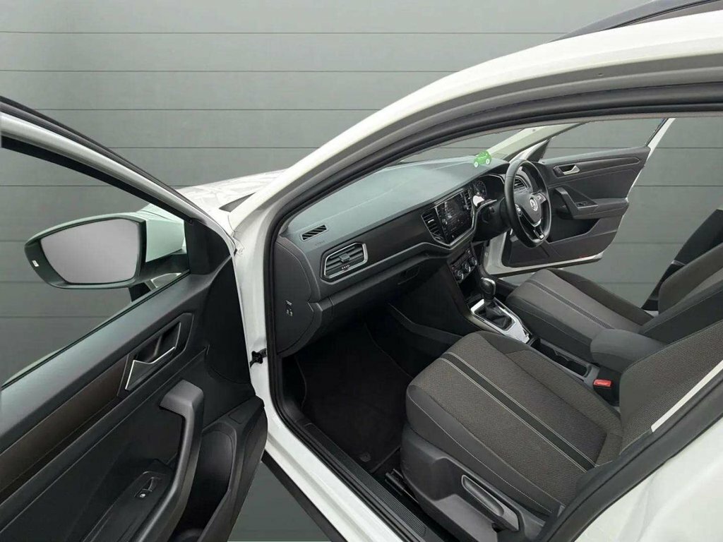 Volkswagen T-Roc White #13