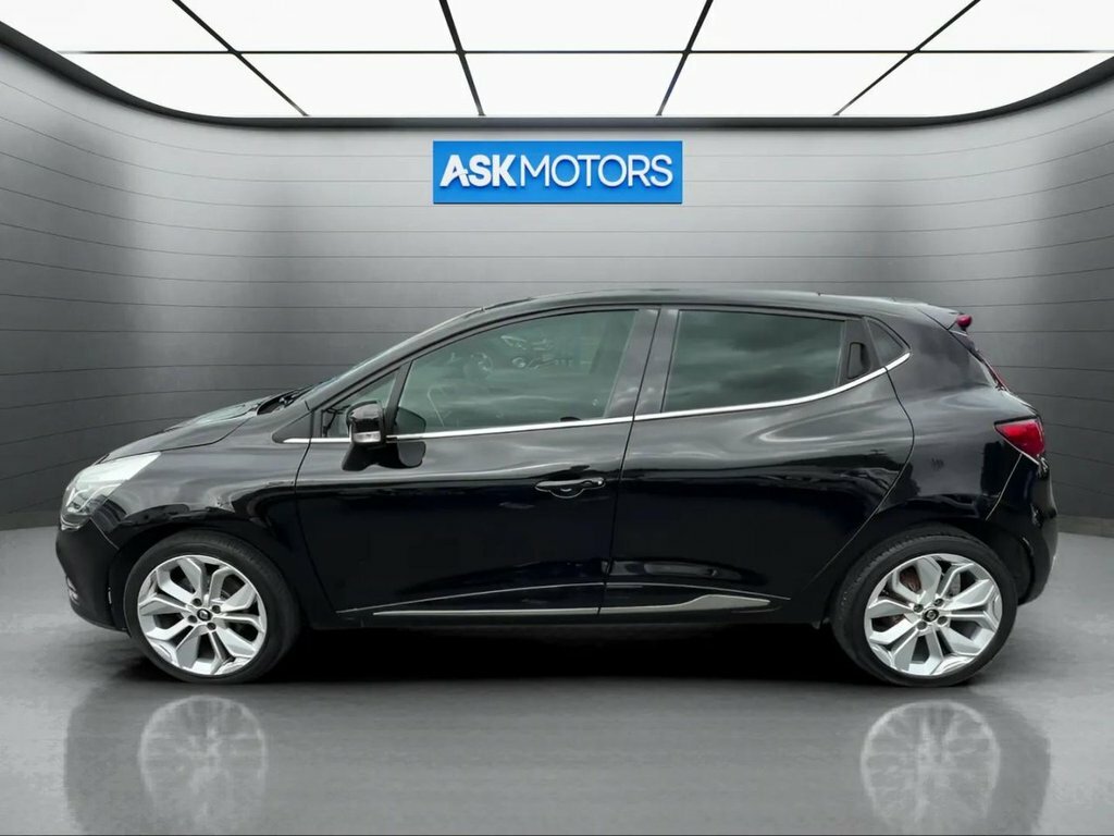 Renault Clio 0.9L Iconic Black #3