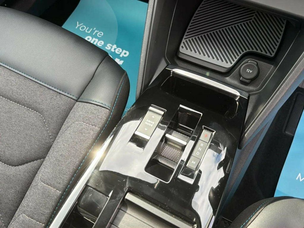 Citroen C4 1.2 Puretech Shine Plus Eat8 Euro 6 Ss Black #9