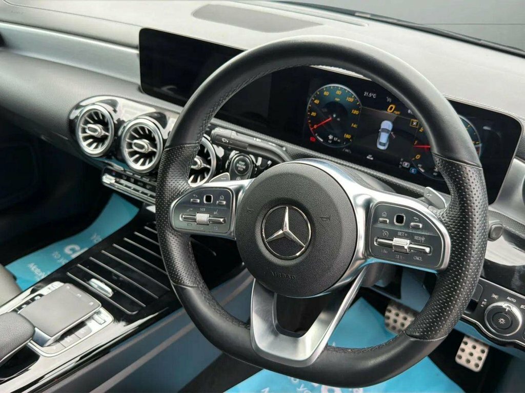 Mercedes-Benz CLA Class Cla 220 Amg Line Premium Plus Grey #18