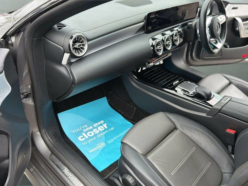 Mercedes-Benz CLA Class Cla 220 Amg Line Premium Plus Grey #15