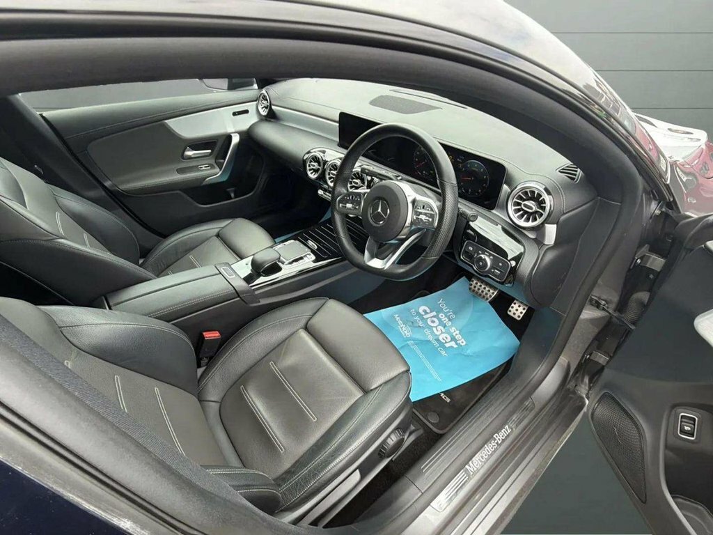 Mercedes-Benz CLA Class Cla 220 Amg Line Premium Plus Grey #24