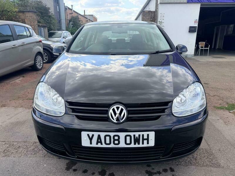 Volkswagen Golf 1.6 Fsi Match Hatchback Black #2
