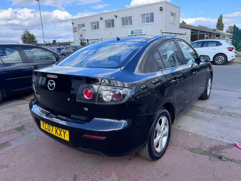 Mazda 3 1.6 Ts Black #3