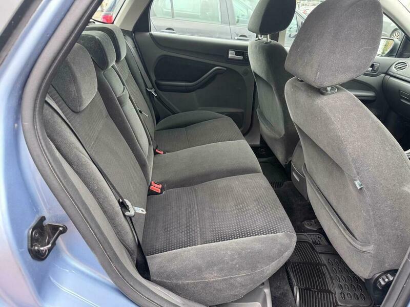 Ford Focus Hatchback 1.6 Zetec Climate 200656 Green #28