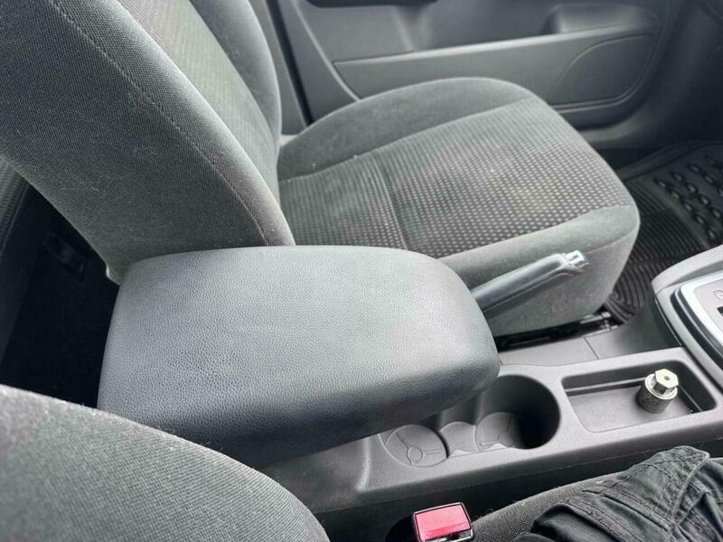 Ford Focus Hatchback 1.6 Zetec Climate 200656 Green #24