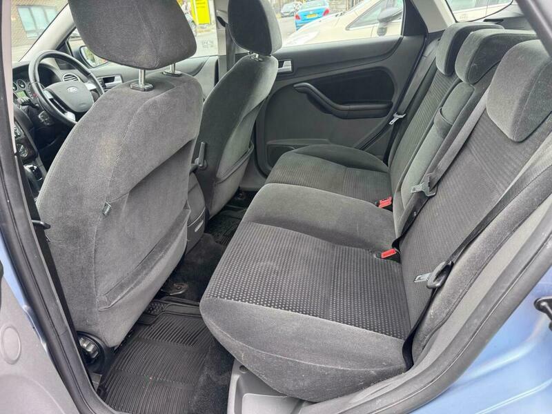 Ford Focus Hatchback 1.6 Zetec Climate 200656 Green #31