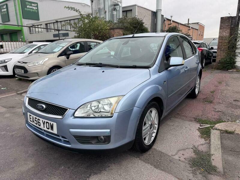 Ford Focus Hatchback 1.6 Zetec Climate 200656 Green #8